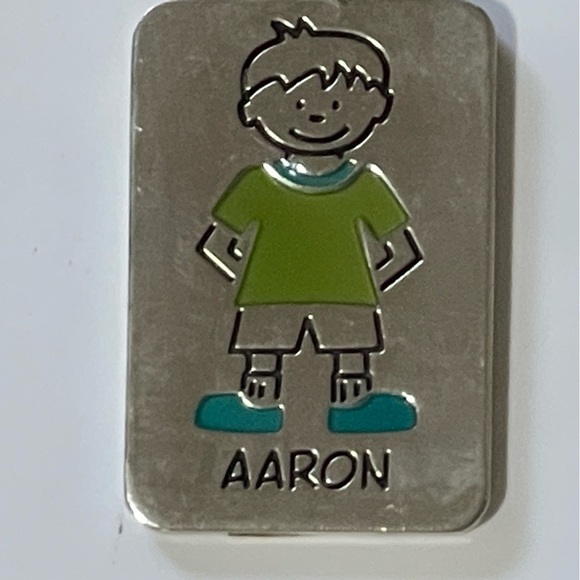 GANZ Kids Name Tag Charm ID Backpack Pull "AARON" - Picture 2 of 3